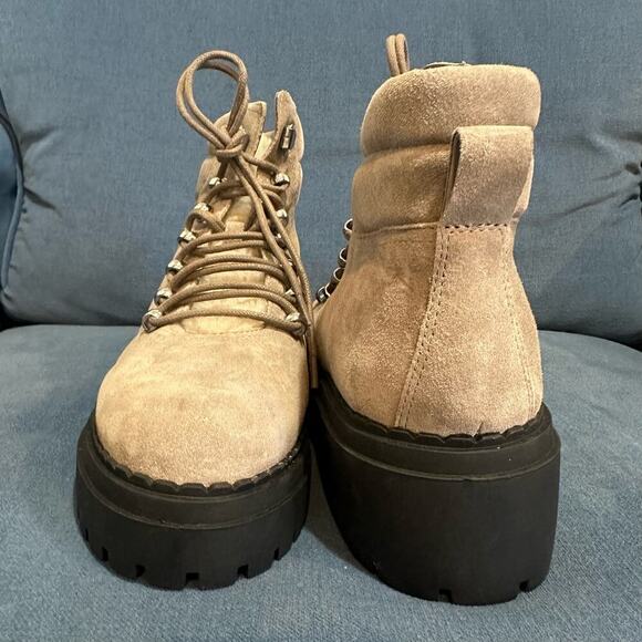 NEW Marc Fisher LTD Grey Suede Leather Nairy Hiking Boots, Sz 9.5M (JJ) - Picture 7 of 11